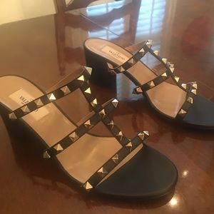 Rockstud Valentino Slides